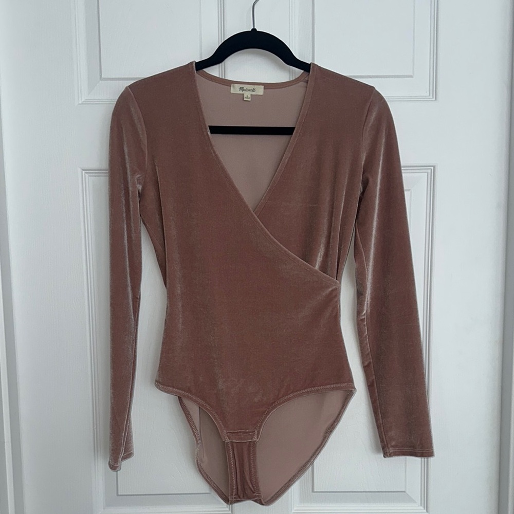 Madewell Mauve Velvet Bodysuit